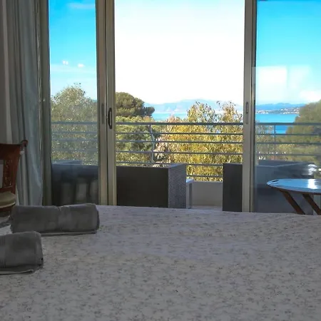 Daire 2 Bedroom With Mountain And Sea View