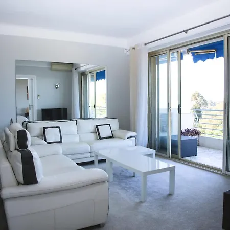 2 Bedroom With Mountain And Sea View Daire